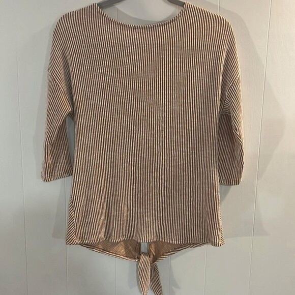 Gyft Orange & White Striped Tie Hem 3/4 Sleeve Top Size M - Picture 7 of 7